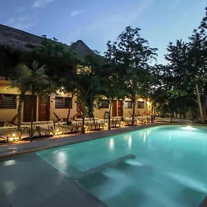 https://aldea-xaan-ha-tulum.tulum-hotels.net